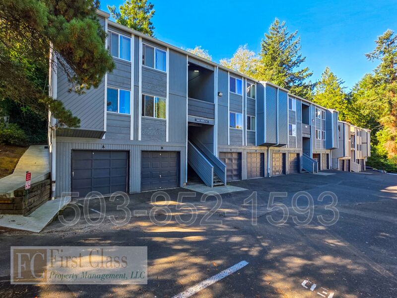PORTLAND Condo: 3602 SW BEAVERTON HILLSDALE HWY