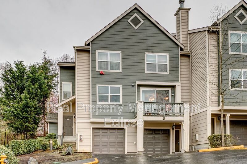Lynnwood Condo: 3116 164th St SW