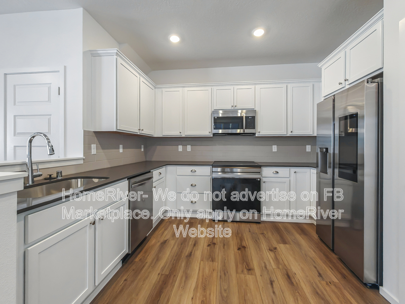 Liberty Lake House: 24814 E Coopers Hawk Ln