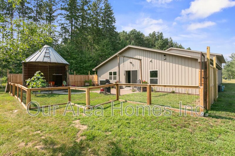Princeton House: 12501 312th Ave