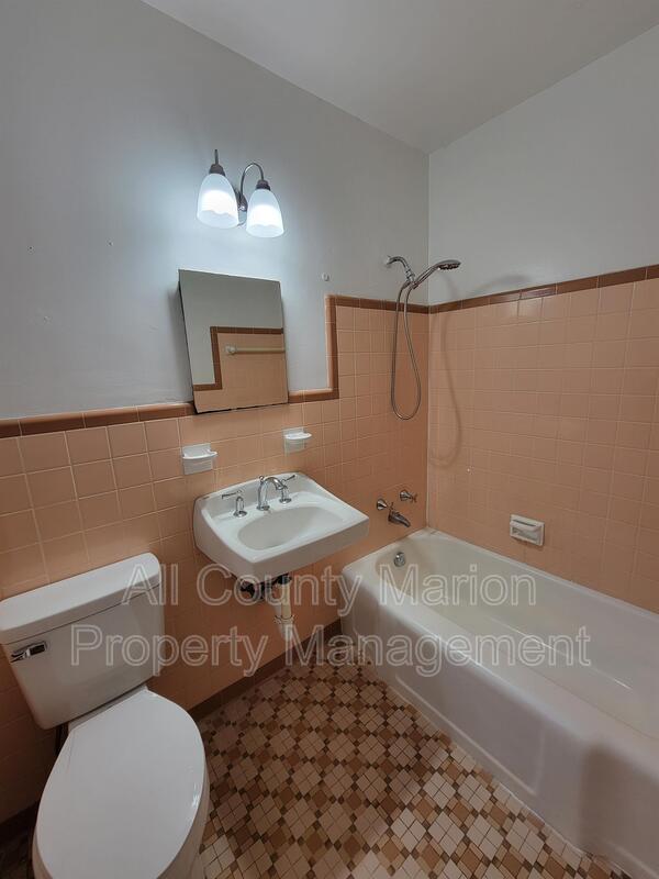Main Rental Photo 10