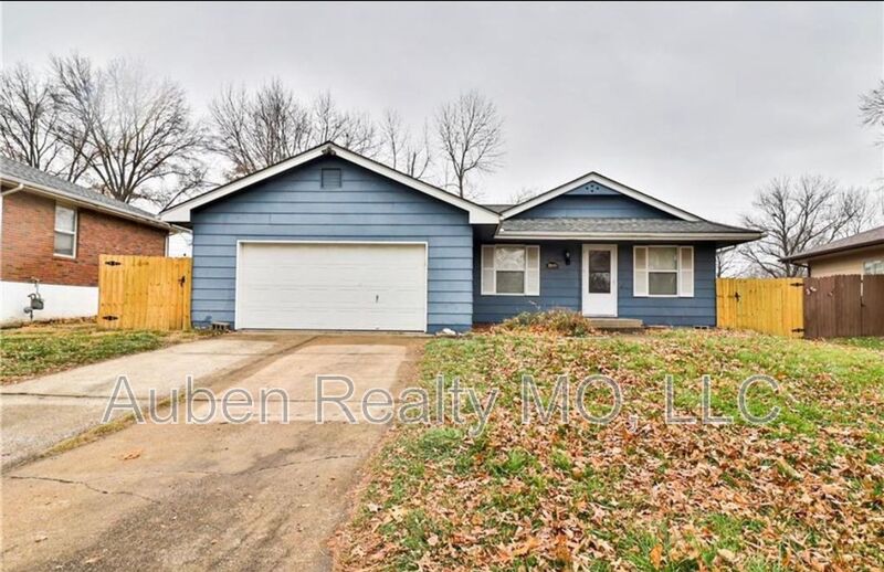Independence House: 20808 E 13th Ter S.