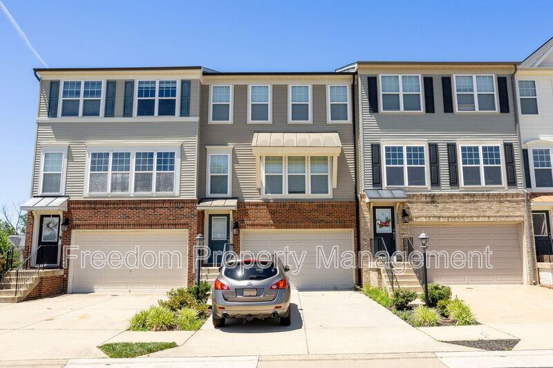 Bristow Townhome: 9222 Dawkins Crest Circle
