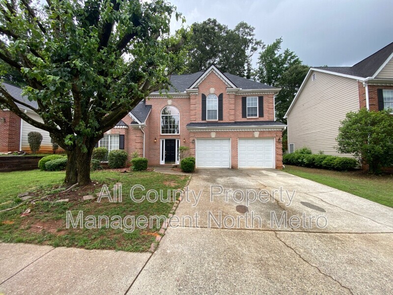 Roswell House: 550 Elgaen Court