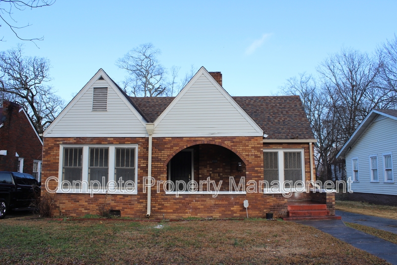 Birmingham House: 1412 Alabama Avenue Southwest