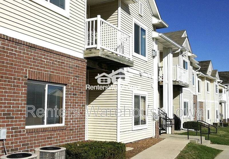 Des Moines Condo: 2323 E Porter Ave