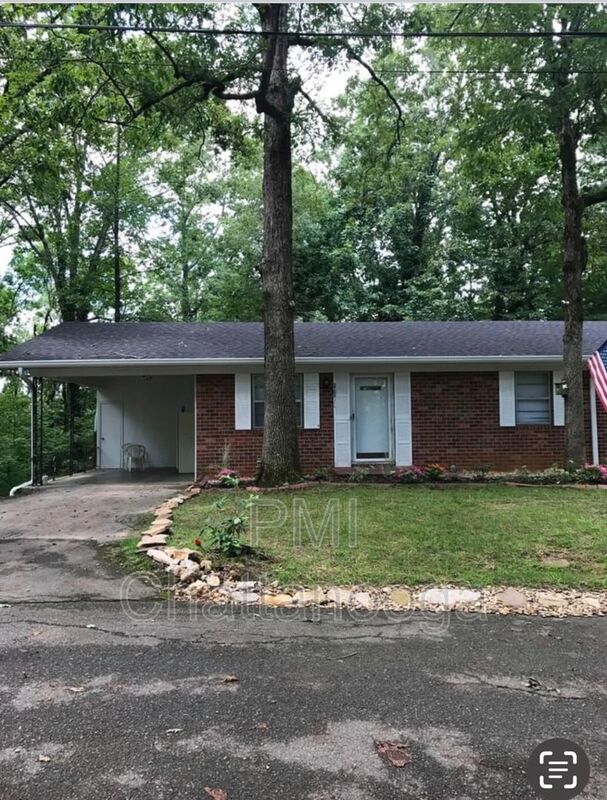 Cleveland House: 3705 Crestview Place NW