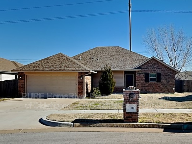 Yukon House: 9004 Arman Dr