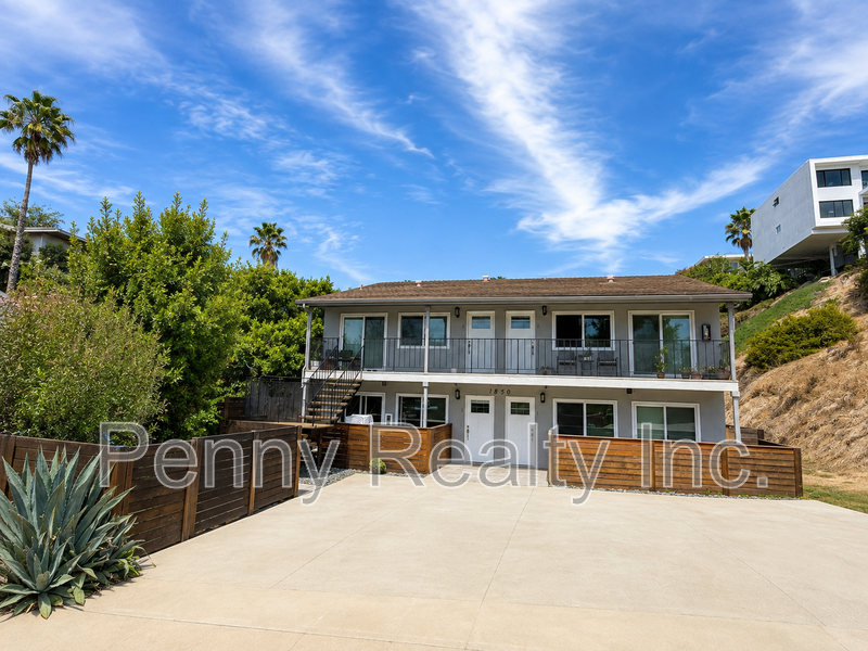 San Diego Condo: 1850 Titus St.