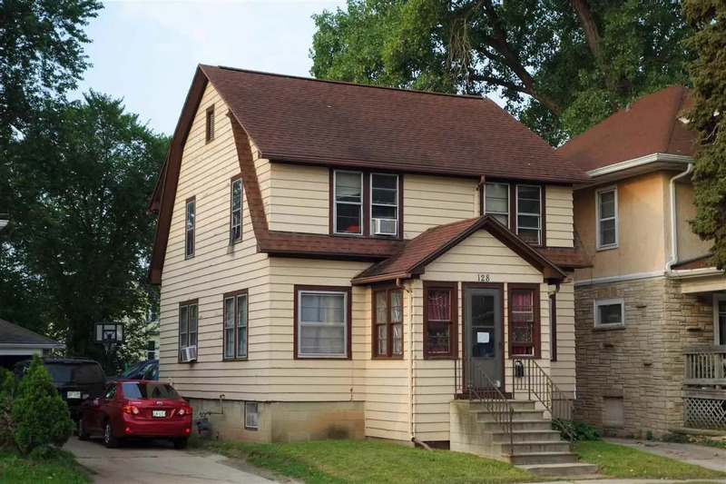 Fond du Lac House: 128 East Johnson Street