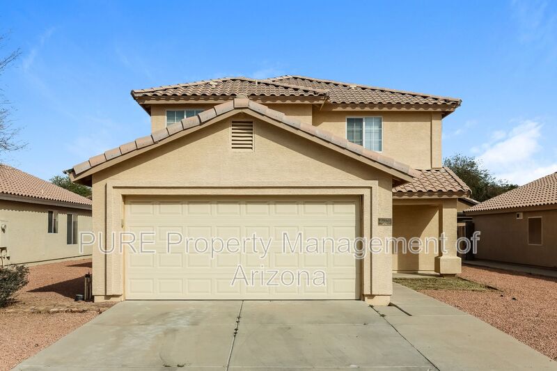 El Mirage House: 12148 W Rosewood Dr