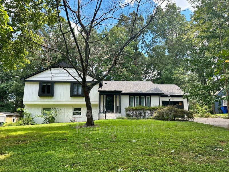 Raleigh House: 4017 Grimstead Ln