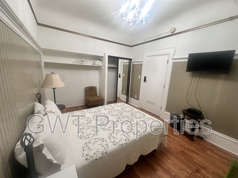 San Francisco Condo: 412 Hayes Street - 701