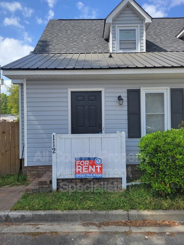 Columbia Condo: 112 Elizabeth Darby Ln