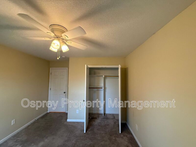 Modern 4BR Norfolk Home with Open Layout "ASK ABOUT OUR ZERO DEPOSIT" - Photo 8