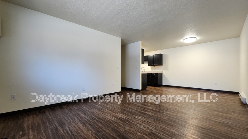 Fargo Condo: 507 11th St S - 104