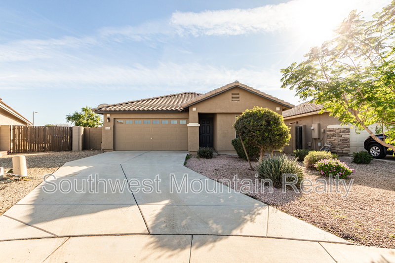 San Tan Valley House: 3625 e Del Rio