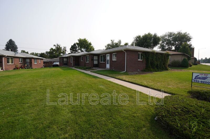 Denver Townhome: 4475 E Yale Ave