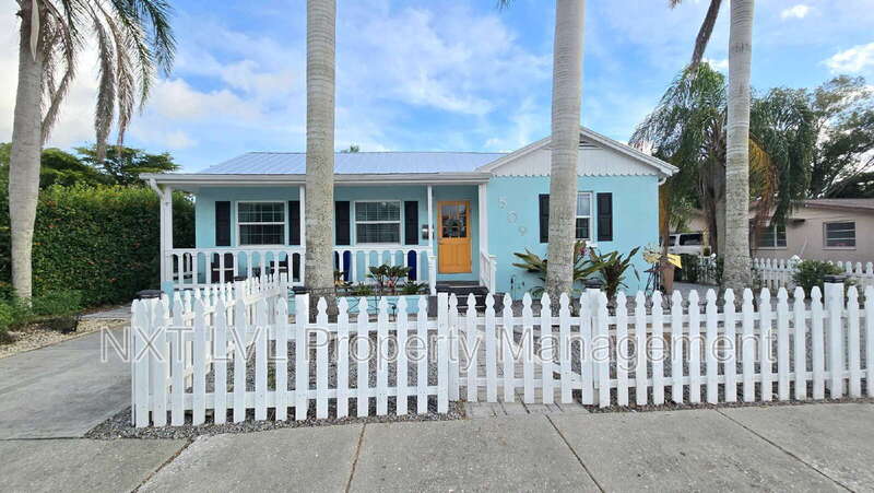 Punta Gorda House: 509 W. Olympia Ave