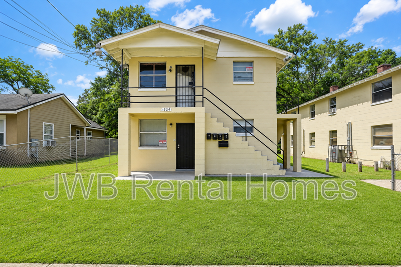 Jacksonville Condo: 1524 21st St W #4