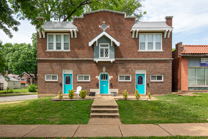 St. Louis Condo: 5409 Lansdowne Avenue