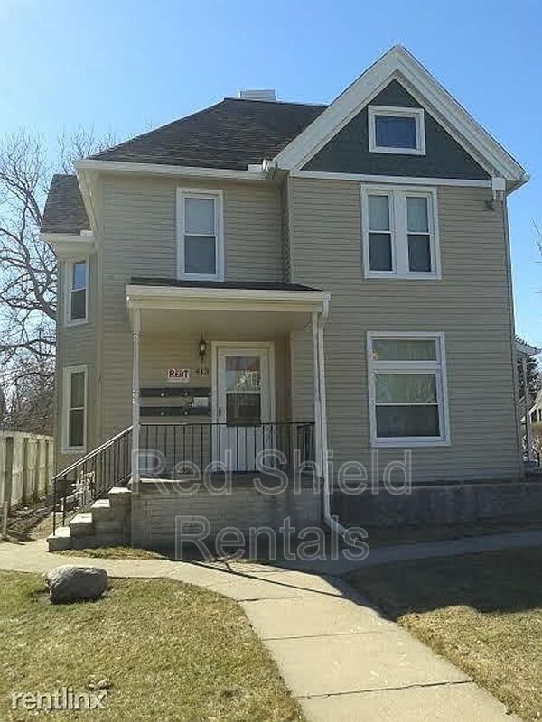 Ypsilanti Condo: 413 W. Forest Ave.