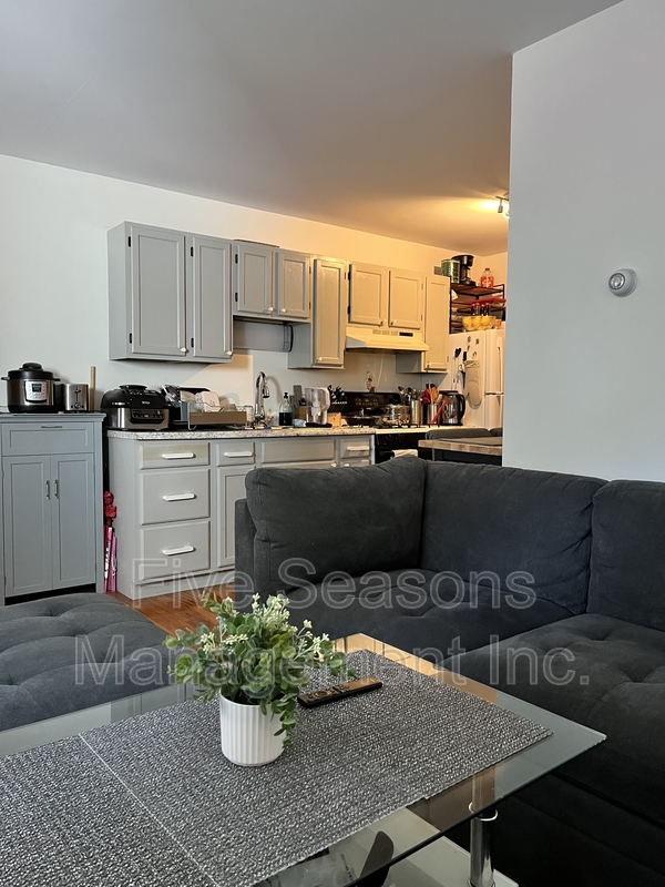 Burlington Condo: 358-360 North Winooski Avenue - 1