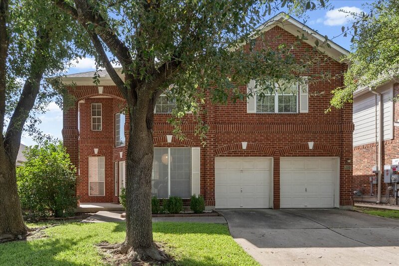 Round Rock House: 8024 Whitworth Lane