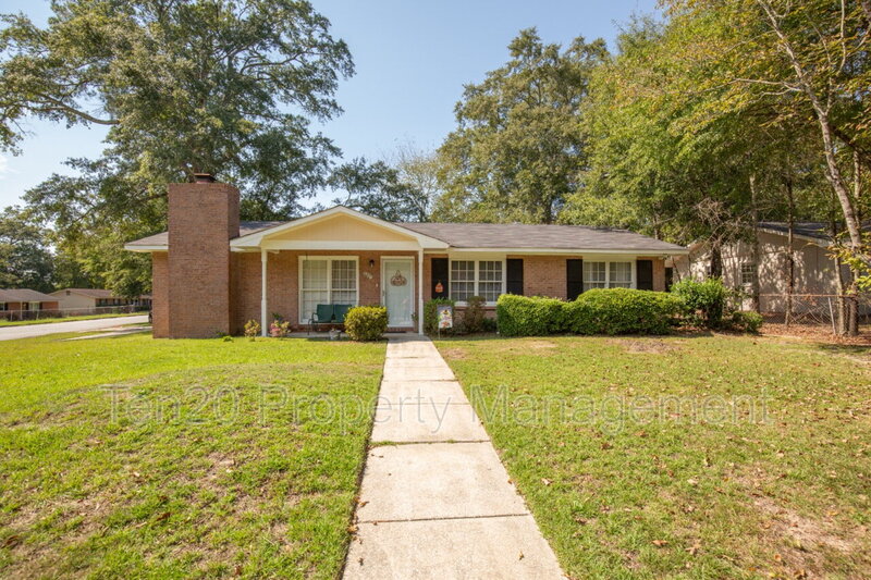 Columbus House: 2201 Gennings Ct