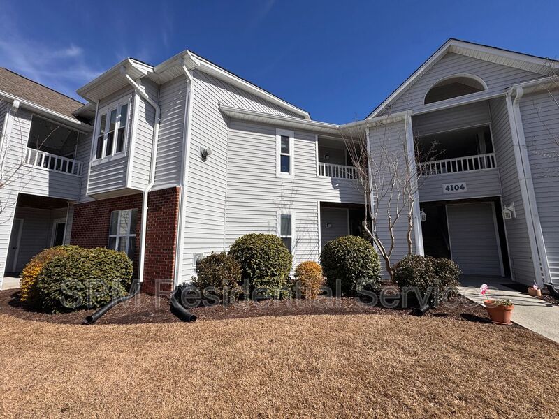 Wilmington House: 4104 Breezewood Dr