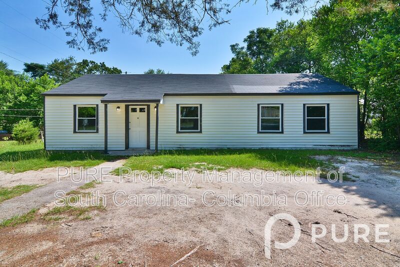 Columbia House: 3624 Hoyt Street