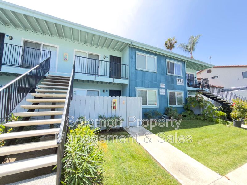 Vista Condo: 971 Postal Way