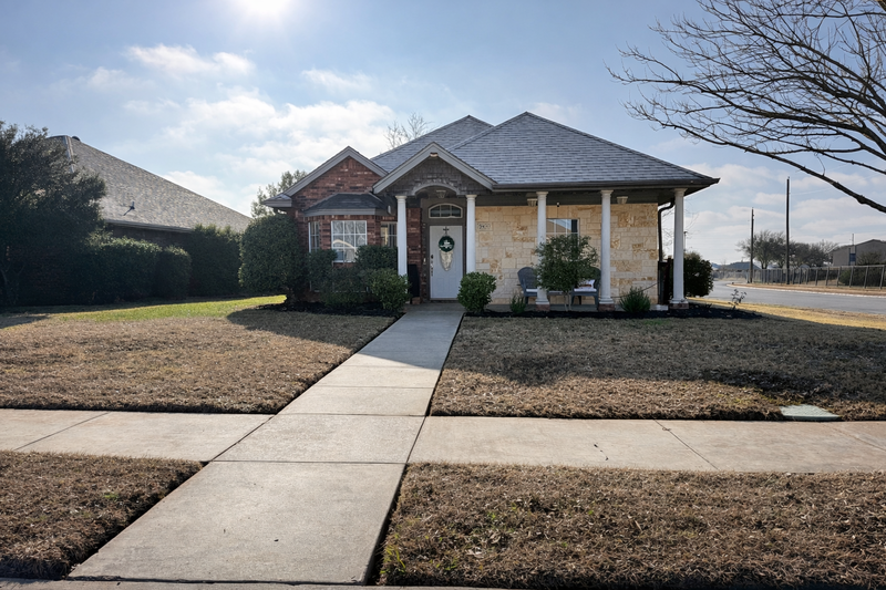 Wichita Falls House: 5400 Flo Drive