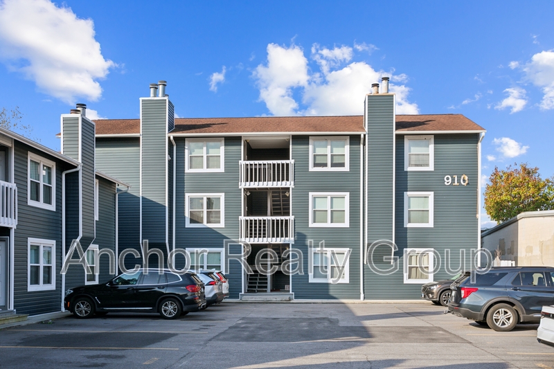 Virginia Beach Condo: 910 Mediterranean Avenue - 201