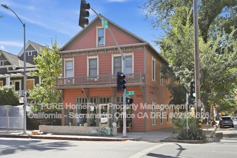 Sacramento House: 1500 Q St