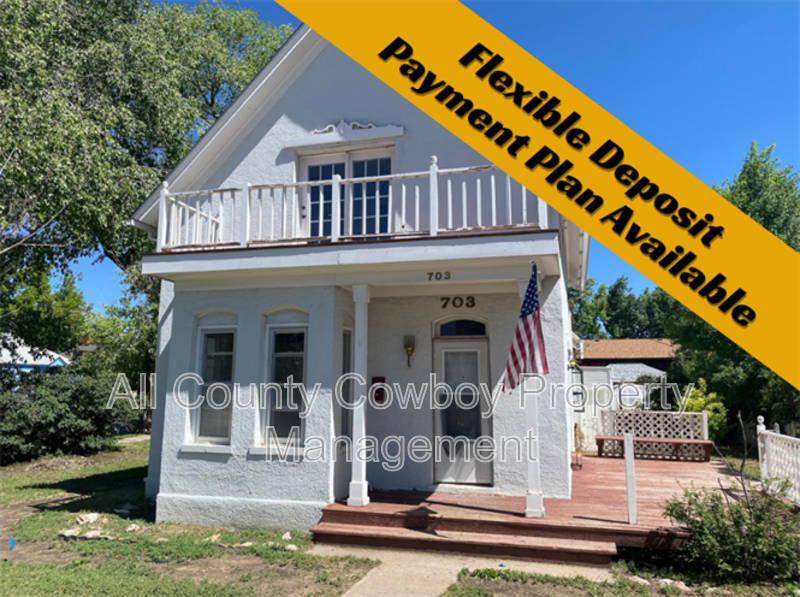 Main image for 703 E. University Ave
