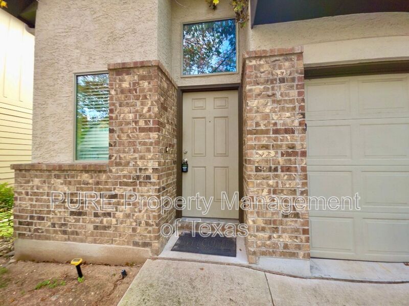 Austin House: 2101 Rivers Edge Way