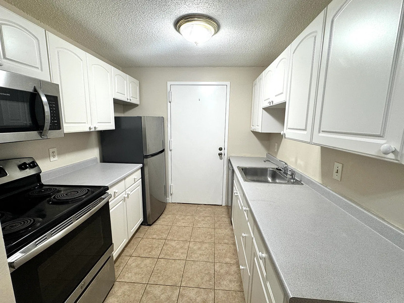 Natick Condo: 7 Village Rock Ln