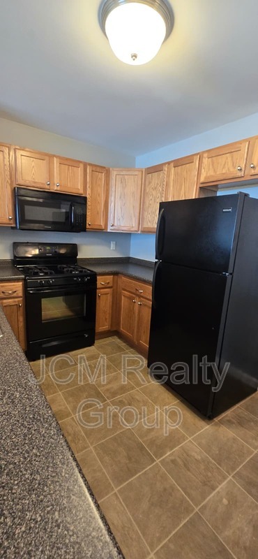 Chelsea Townhome: 183 Washington Ave