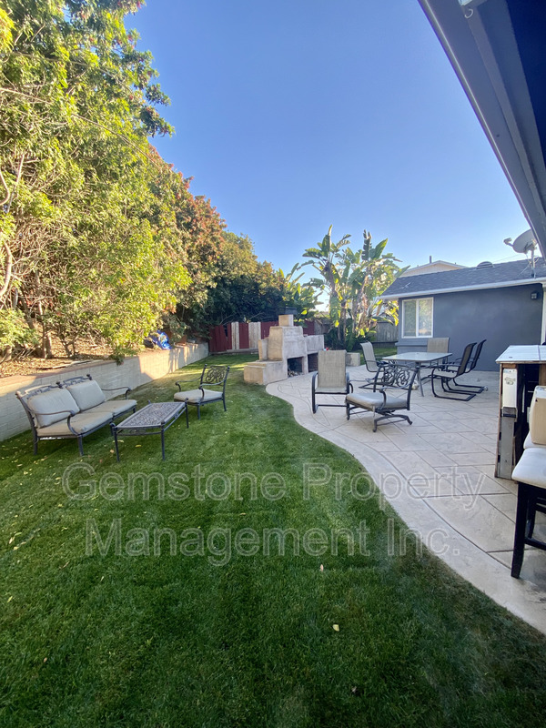 San Diego House: 5261 Tipton St