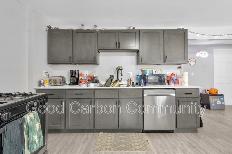 Fredonia Condo: 48 Water