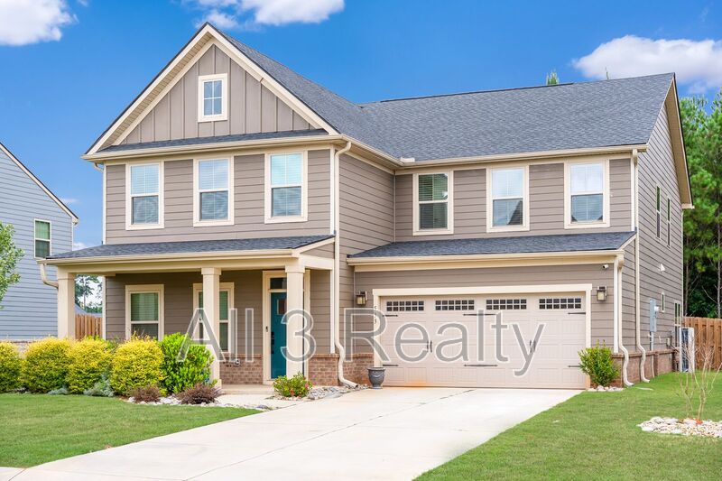 McDonough House: 533 Daffodil Ln