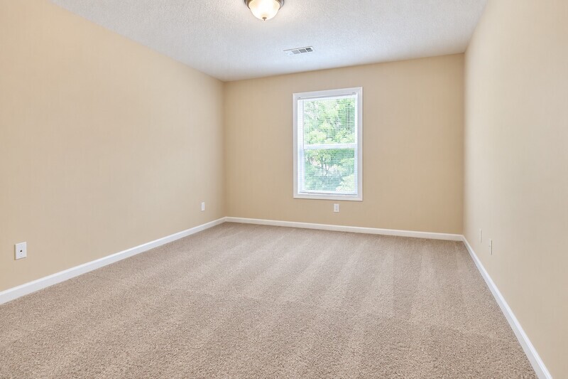 Main Rental Photo 18
