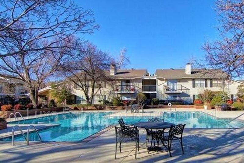Oklahoma Condo: 3200 W Britton Rd