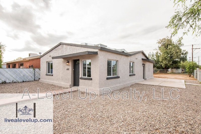 Tucson House: 402 East 33rd Street