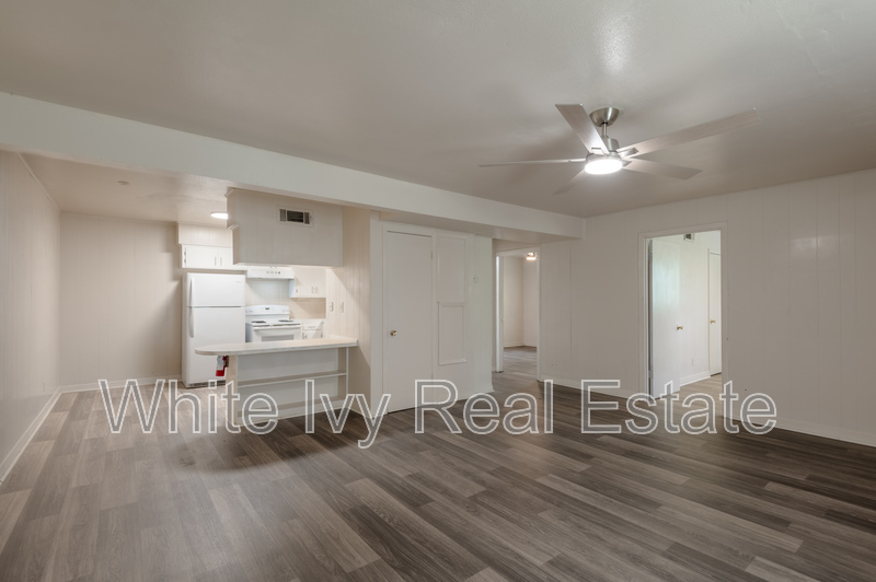 2 Bedroom Apartment – 525 12th Street 8, Huntsville, TX