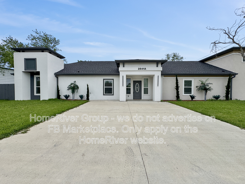 Rockwall Condo: 2041A Midlake Ln