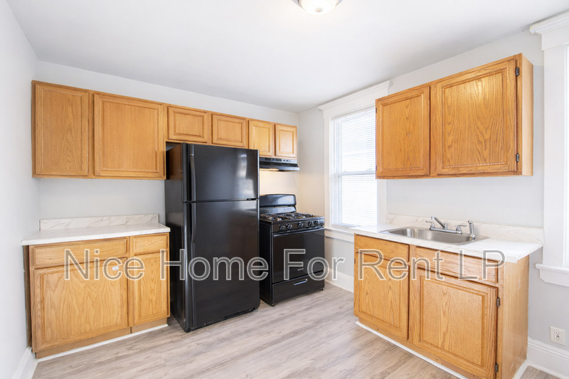 Riverside Condo: 606 Bridgeboro St.