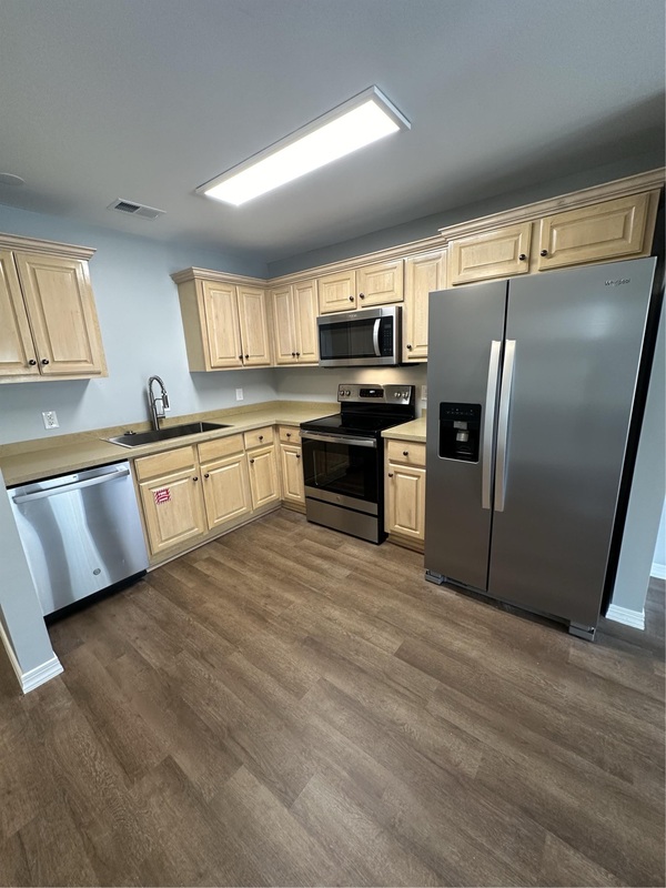 Mobile House: 1780 Dawes Rd #1B