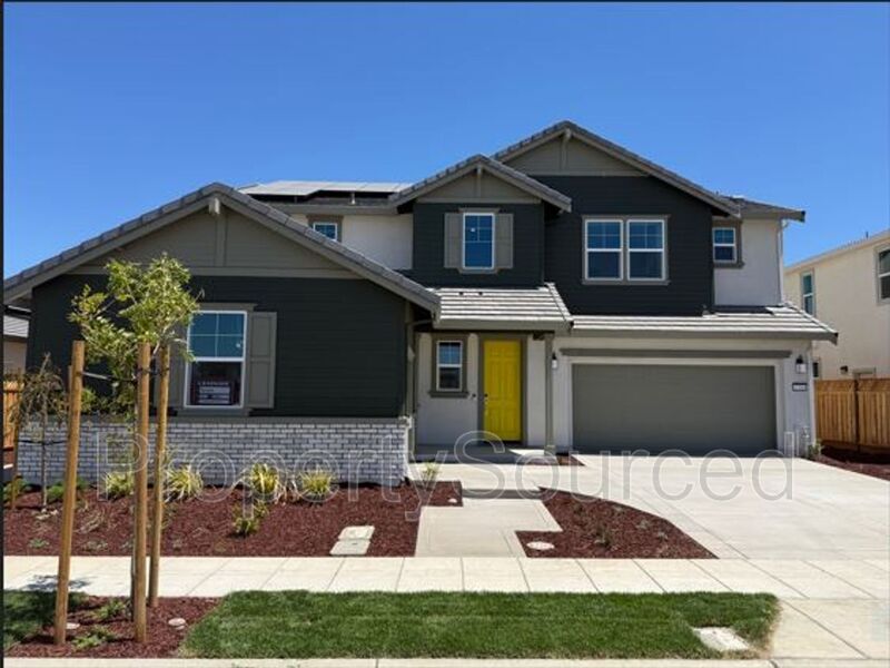 Mountain House House: 1336 N Martorella Ave